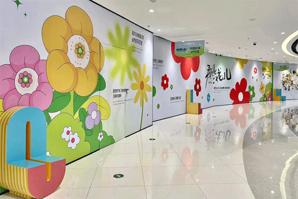 成都室外噴繪和室內(nèi)噴繪有什么區(qū)別？價(jià)格是多少？