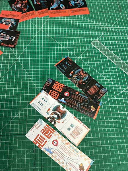 燈箱布與寫真布、噴繪布怎么區(qū)分？
